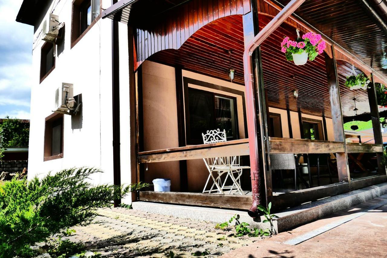 Pensiunea Roua Florilor Hotel Anina Bagian luar foto