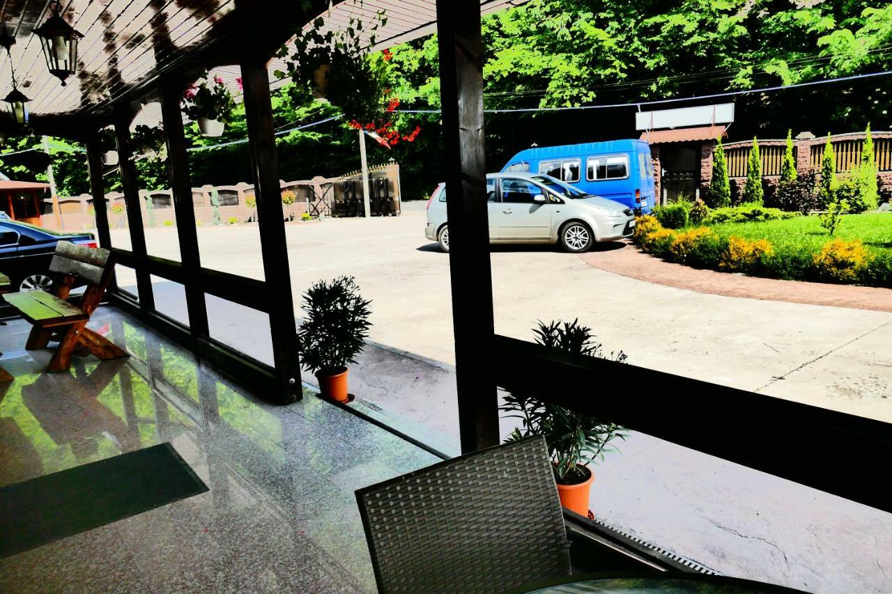 Pensiunea Roua Florilor Hotel Anina Bagian luar foto