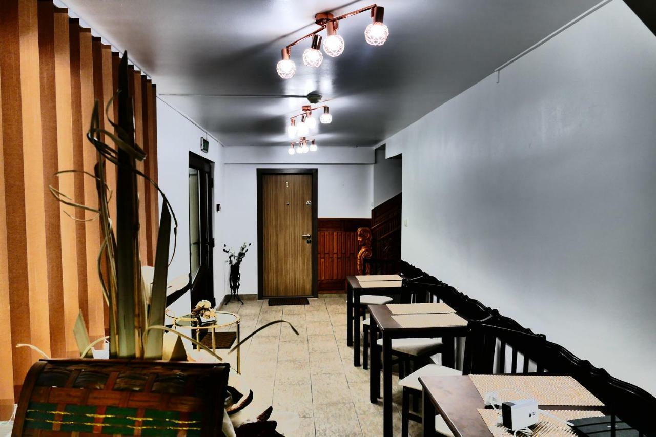 Pensiunea Roua Florilor Hotel Anina Bagian luar foto